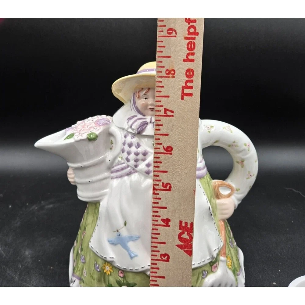 Storybook Village Collection Mary Mary Quite Contrary Tea Set‎ Dept 56 w/ box